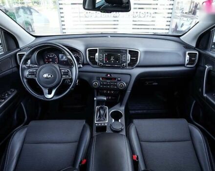 Киа Sportage, объемом двигателя 2 л и пробегом 83 тыс. км за 18089 $, фото 7 на Automoto.ua