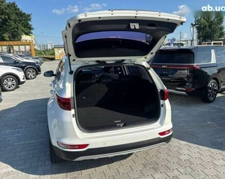 Киа Sportage 2017 в Киеве на Automoto.ua Киа Sportage, объемом двигателя 2 л и пробегом 206 тыс. км за 18200 $, фото 6 на Automoto.ua