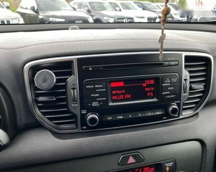 Киа Sportage, объемом двигателя 1.7 л и пробегом 212 тыс. км за 16800 $, фото 15 на Automoto.ua