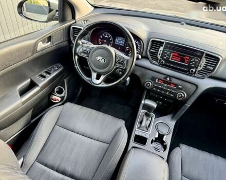 Киа Sportage 2017 в Киеве на Automoto.ua Киа Sportage, объемом двигателя 0 л и пробегом 103 тыс. км за 17900 $, фото 20 на Automoto.ua