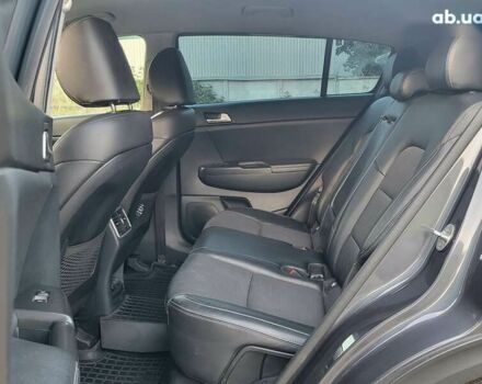 Киа Sportage 2017 в Киеве на Automoto.ua Киа Sportage, объемом двигателя 0 л и пробегом 263 тыс. км за 15400 $, фото 23 на Automoto.ua