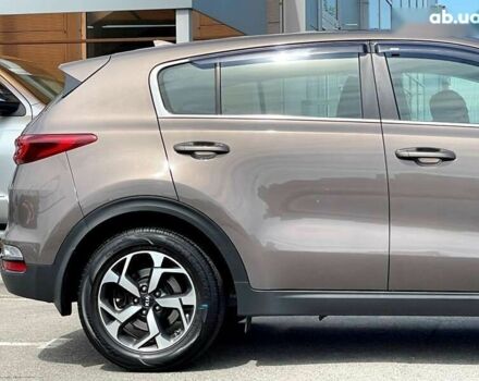 Киа Sportage, объемом двигателя 1.6 л и пробегом 173 тыс. км за 14700 $, фото 12 на Automoto.ua