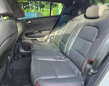 Кіа Sportage, об'ємом двигуна 2 л та пробігом 93 тис. км за 25000 $, фото 17 на Automoto.ua