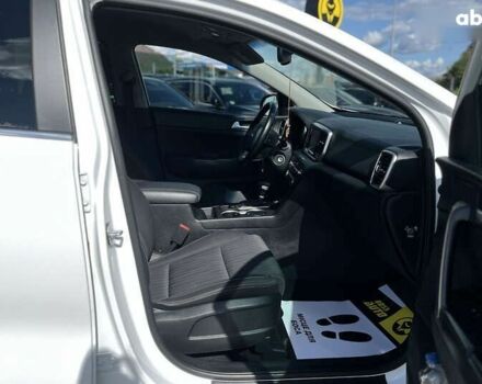 Киа Sportage, объемом двигателя 1.6 л и пробегом 76 тыс. км за 18600 $, фото 12 на Automoto.ua