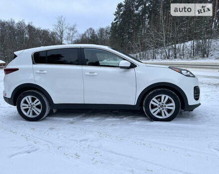 Киа Sportage, объемом двигателя 2.36 л и пробегом 66 тыс. км за 17400 $, фото 3 на Automoto.ua