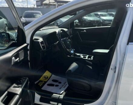 Киа Sportage, объемом двигателя 1.6 л и пробегом 76 тыс. км за 18600 $, фото 14 на Automoto.ua