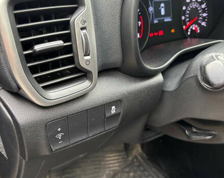 Киа Sportage, объемом двигателя 2.4 л и пробегом 75 тыс. км за 15800 $, фото 11 на Automoto.ua