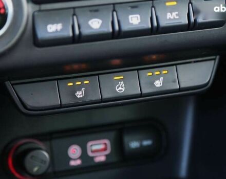 Киа Sportage, объемом двигателя 1.7 л и пробегом 162 тыс. км за 18500 $, фото 20 на Automoto.ua