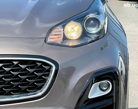 Киа Sportage, объемом двигателя 1.6 л и пробегом 173 тыс. км за 14700 $, фото 9 на Automoto.ua