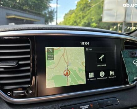 Кіа Sportage, об'ємом двигуна 2 л та пробігом 93 тис. км за 25000 $, фото 28 на Automoto.ua
