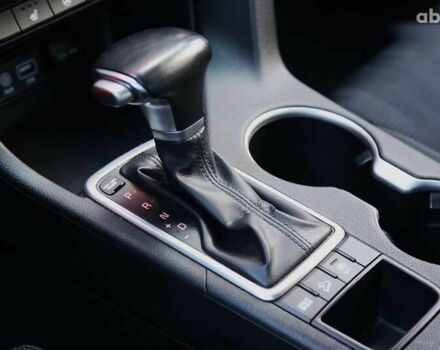 Киа Sportage, объемом двигателя 1.7 л и пробегом 162 тыс. км за 18500 $, фото 21 на Automoto.ua