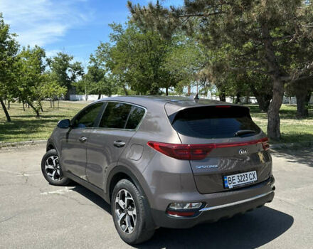 Кіа Sportage, об'ємом двигуна 1.6 л та пробігом 45 тис. км за 18800 $, фото 8 на Automoto.ua