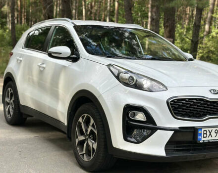 Киа Sportage, объемом двигателя 1.6 л и пробегом 201 тыс. км за 20000 $, фото 2 на Automoto.ua