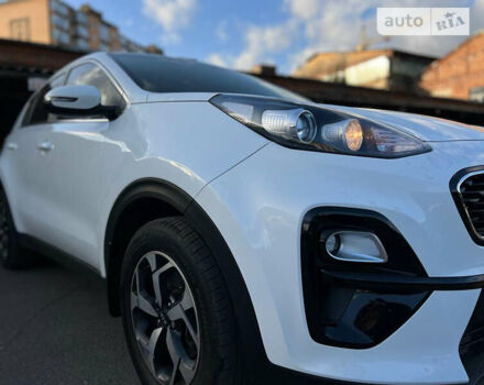 Киа Sportage, объемом двигателя 1.6 л и пробегом 65 тыс. км за 17900 $, фото 1 на Automoto.ua