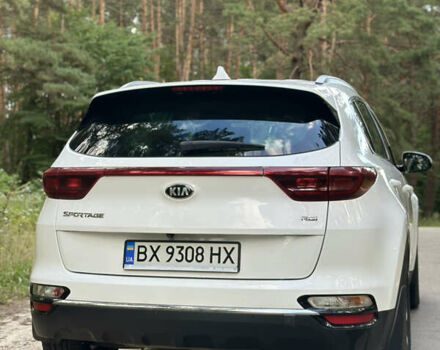 Киа Sportage, объемом двигателя 1.6 л и пробегом 201 тыс. км за 20000 $, фото 7 на Automoto.ua