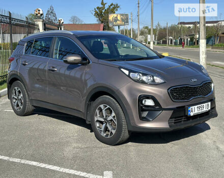 Киа Sportage, объемом двигателя 1.59 л и пробегом 111 тыс. км за 18799 $, фото 2 на Automoto.ua