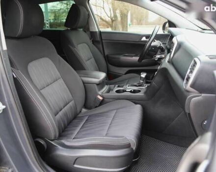 Киа Sportage, объемом двигателя 1.6 л и пробегом 109 тыс. км за 17800 $, фото 9 на Automoto.ua