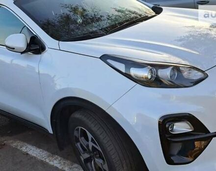 Киа Sportage, объемом двигателя 1.59 л и пробегом 70 тыс. км за 18999 $, фото 2 на Automoto.ua