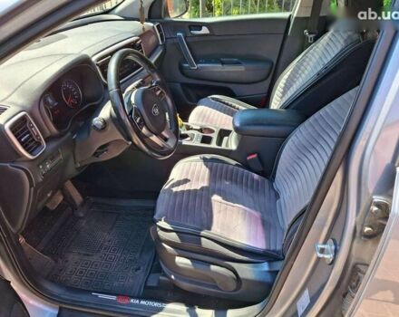Кіа Sportage, об'ємом двигуна 1.6 л та пробігом 108 тис. км за 19200 $, фото 11 на Automoto.ua