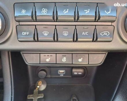 Кіа Sportage, об'ємом двигуна 1.6 л та пробігом 108 тис. км за 19200 $, фото 26 на Automoto.ua