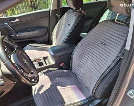 Кіа Sportage, об'ємом двигуна 1.6 л та пробігом 108 тис. км за 19200 $, фото 14 на Automoto.ua