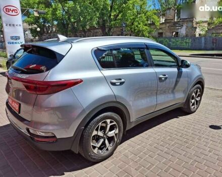 Кіа Sportage, об'ємом двигуна 1.6 л та пробігом 108 тис. км за 19200 $, фото 9 на Automoto.ua