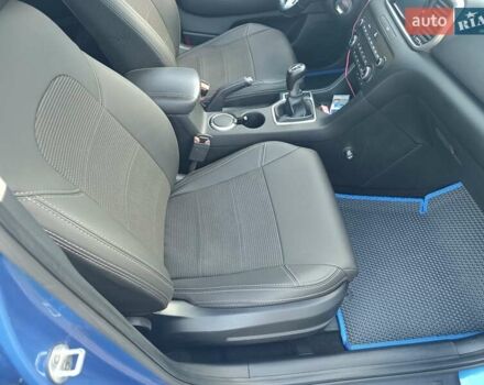 Киа Sportage, объемом двигателя 1.59 л и пробегом 127 тыс. км за 16400 $, фото 11 на Automoto.ua