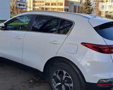 Кіа Sportage, об'ємом двигуна 1.59 л та пробігом 70 тис. км за 18999 $, фото 3 на Automoto.ua