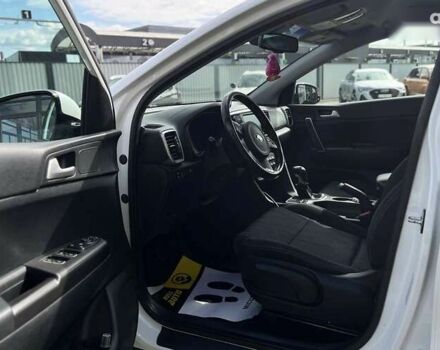 Киа Sportage, объемом двигателя 1.6 л и пробегом 127 тыс. км за 20500 $, фото 8 на Automoto.ua