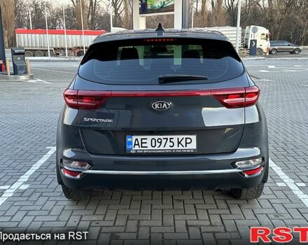 Кіа Sportage, об'ємом двигуна 1.6 л та пробігом 50 тис. км за 18800 $, фото 5 на Automoto.ua