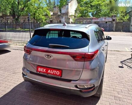 Кіа Sportage, об'ємом двигуна 1.6 л та пробігом 108 тис. км за 19200 $, фото 4 на Automoto.ua