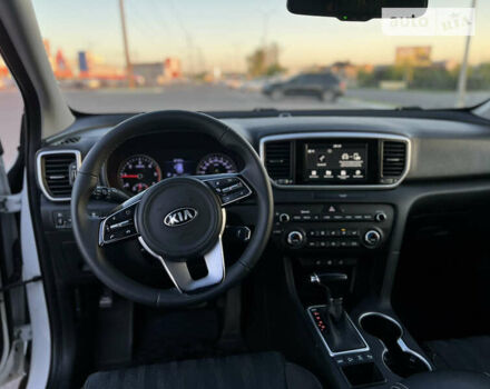 Киа Sportage, объемом двигателя 1.6 л и пробегом 118 тыс. км за 20500 $, фото 25 на Automoto.ua