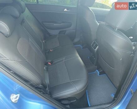 Киа Sportage, объемом двигателя 1.59 л и пробегом 127 тыс. км за 16400 $, фото 6 на Automoto.ua