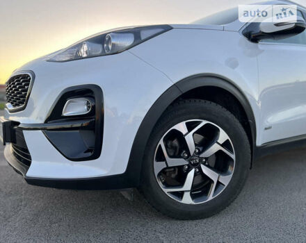 Киа Sportage, объемом двигателя 1.6 л и пробегом 118 тыс. км за 20500 $, фото 3 на Automoto.ua