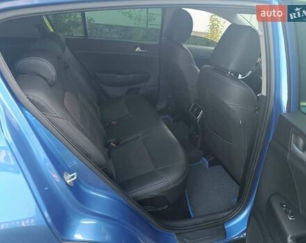 Киа Sportage, объемом двигателя 1.59 л и пробегом 127 тыс. км за 16400 $, фото 10 на Automoto.ua