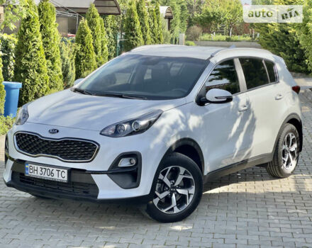 Киа Sportage, объемом двигателя 1.59 л и пробегом 9 тыс. км за 19200 $, фото 10 на Automoto.ua