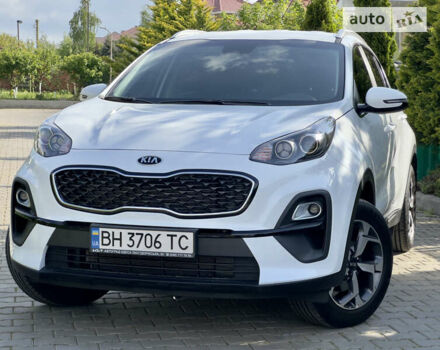 Киа Sportage, объемом двигателя 1.59 л и пробегом 9 тыс. км за 19200 $, фото 2 на Automoto.ua