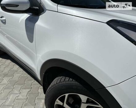 Киа Sportage, объемом двигателя 1.59 л и пробегом 12 тыс. км за 20000 $, фото 12 на Automoto.ua