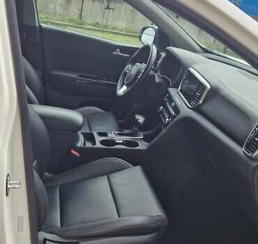 Кіа Sportage, об'ємом двигуна 2.36 л та пробігом 74 тис. км за 22500 $, фото 5 на Automoto.ua