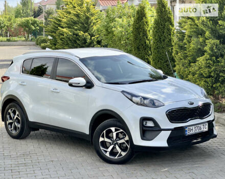 Киа Sportage, объемом двигателя 1.59 л и пробегом 9 тыс. км за 19200 $, фото 4 на Automoto.ua