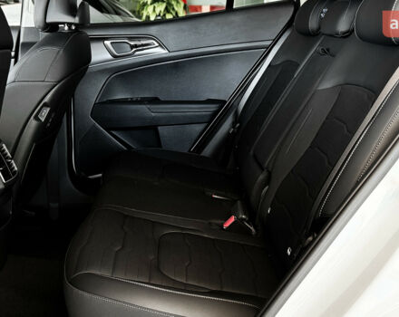 Кіа Sportage, об'ємом двигуна 1.6 л та пробігом 0 тис. км за 33407 $, фото 19 на Automoto.ua