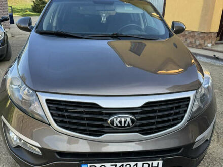 Киа Sportage, объемом двигателя 2 л и пробегом 152 тыс. км за 12500 $, фото 1 на Automoto.ua