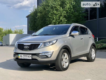 Кіа Sportage, об'ємом двигуна 2 л та пробігом 143 тис. км за 12900 $, фото 1 на Automoto.ua