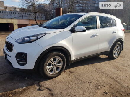 Киа Sportage, объемом двигателя 1.69 л и пробегом 136 тыс. км за 17900 $, фото 1 на Automoto.ua