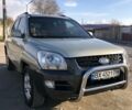 Жовтий Кіа Sportage, об'ємом двигуна 2 л та пробігом 285 тис. км за 6600 $, фото 4 на Automoto.ua