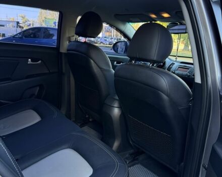 Серый Киа Sportage, объемом двигателя 2 л и пробегом 149 тыс. км за 11300 $, фото 9 на Automoto.ua