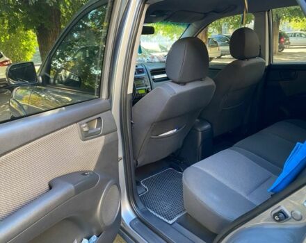 Сірий Кіа Sportage, об'ємом двигуна 2 л та пробігом 206 тис. км за 9999 $, фото 4 на Automoto.ua