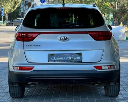 Серый Киа Sportage, объемом двигателя 2 л и пробегом 150 тыс. км за 17500 $, фото 2 на Automoto.ua