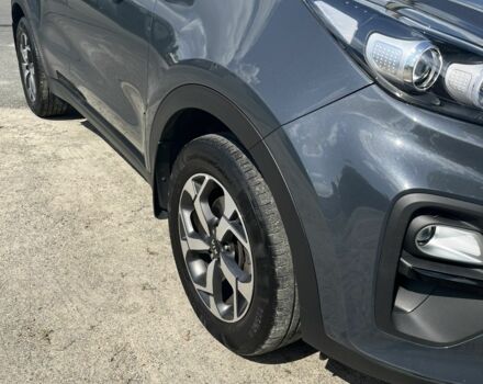 Киа Sportage 2021 в Киеве на Automoto.ua Серый Киа Sportage, объемом двигателя 1.6 л и пробегом 82 тыс. км за 16000 $, фото 1 на Automoto.ua