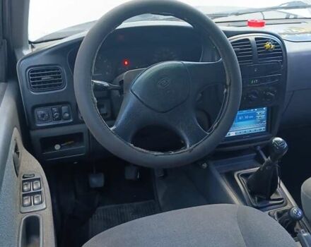 Серый Киа Sportage, объемом двигателя 2 л и пробегом 277 тыс. км за 3300 $, фото 3 на Automoto.ua